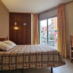 Pensión Maños, Blanes